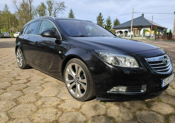 Opel Insignia cena 33900 przebieg: 172000, rok produkcji 2010 z Dębno małe 92